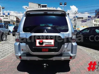 Mitsubishi Montero GLS 2015 seminuevo Ambato — foto 6