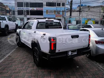 Rely R8 Ultra 2027 seminuevo Ambato — foto 7