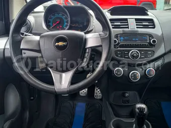 Chevrolet Spark 2019 seminuevo Ambato — foto 11