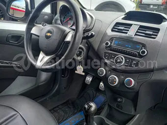 Chevrolet Spark 2019 seminuevo Ambato — foto 14