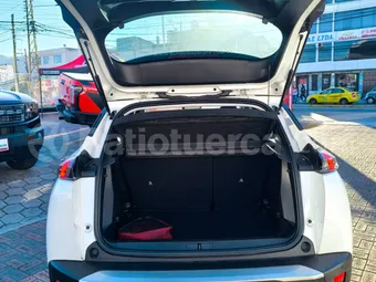 Peugeot 2008 fin h 2008 seminuevo Ambato — foto 6