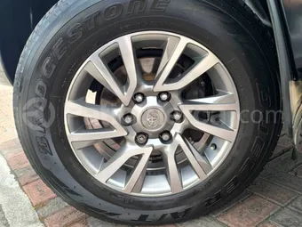 Toyota AWT FORTUNER 2013 seminuevo Ambato — foto 5