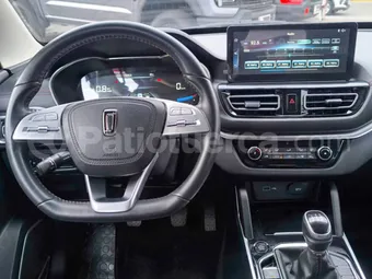 Faw Bestune T33 2022 seminuevo Ambato — foto 11