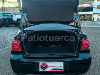 Volkswagen Jetta 2011 seminuevo Ambato — foto 9