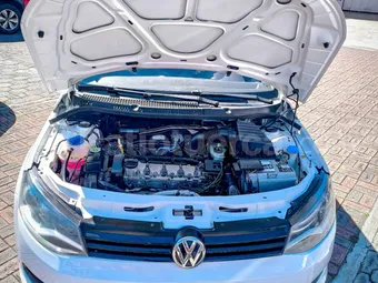 Volkswagen Voyage 2016 seminuevo Ambato — foto 10
