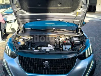 Peugeot 2008 FIN T 2008 seminuevo Ambato — foto 3