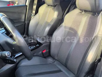 Peugeot 2008 FIN T 2008 seminuevo Ambato — foto 12