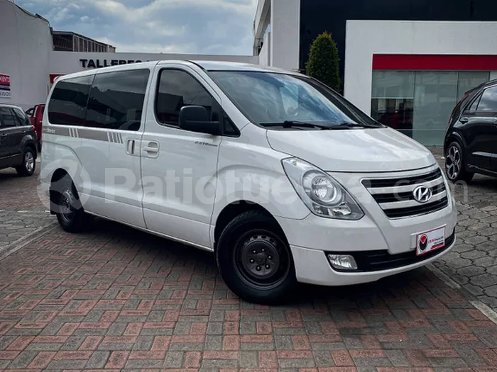 Hyundai H1 2018 seminuevo Ambato — foto 1