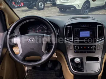 Hyundai H1 2018 seminuevo Ambato — foto 11