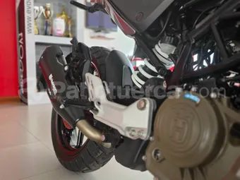 Husqvarna Svartpilen 250 2021 seminuevo Ambato — foto 13